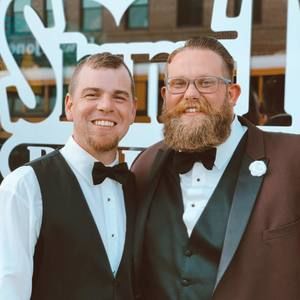 Meet your Posher, Cameron